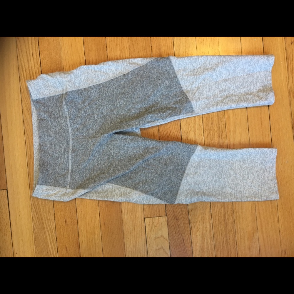 Outdoor Voices Cropped Leggings